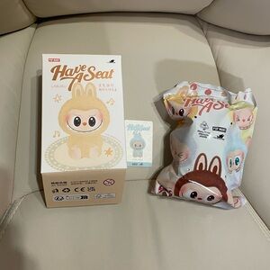 AUTHENTIC Labubu Have a Seat QuQu